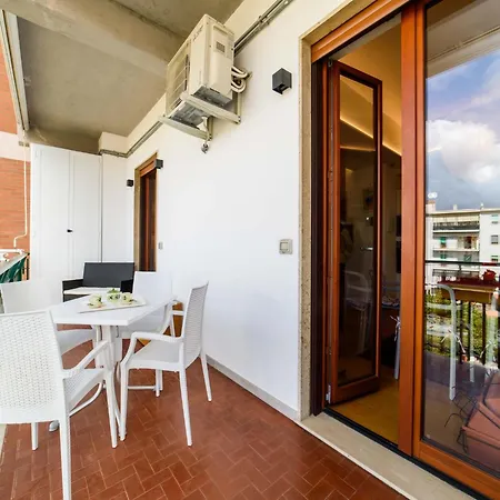 Apartment In Sorrento Near Piazza Tasso